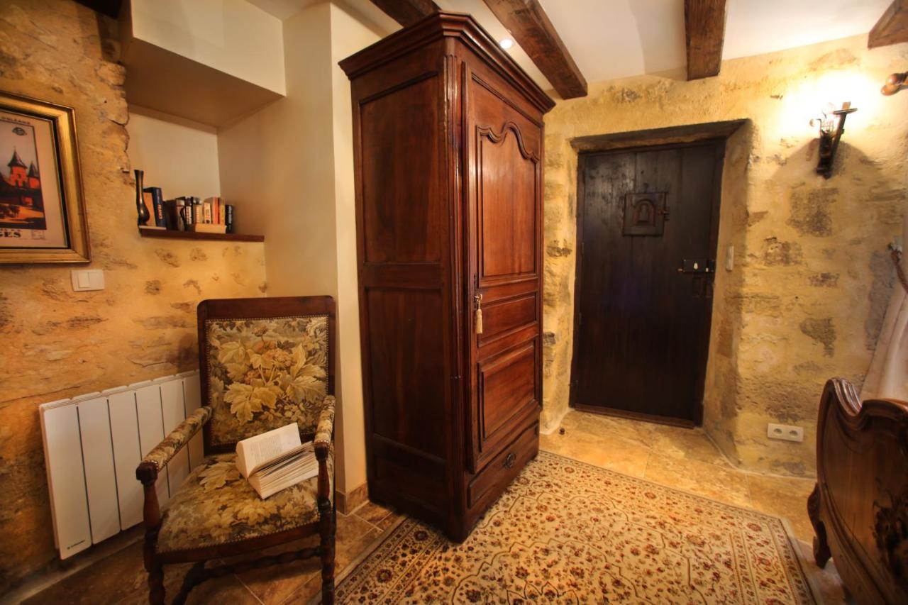 La Petite Maison Beynac-et-Cazenac Exteriér fotografie