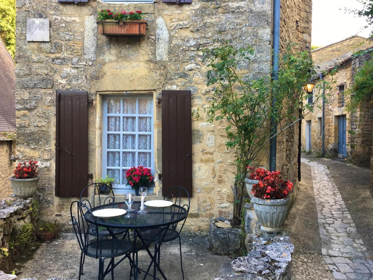 La Petite Maison Beynac-et-Cazenac Exteriér fotografie